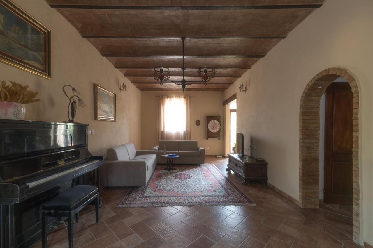 La Casa Rossa * Coiano